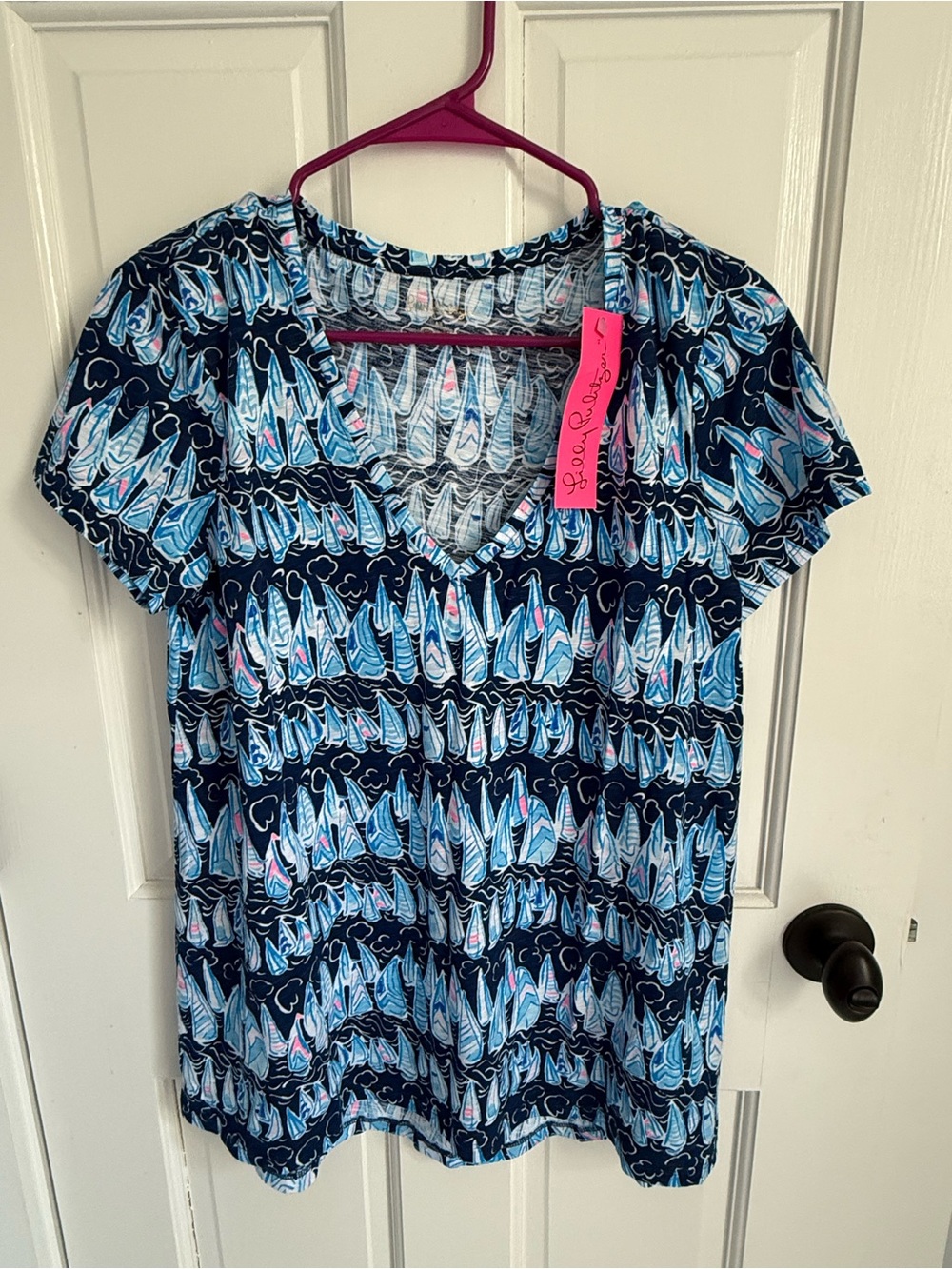 BNWT Lilly Pulitzer Etta V-Neck Top Medium Low Tide Navy Sails & Stripes